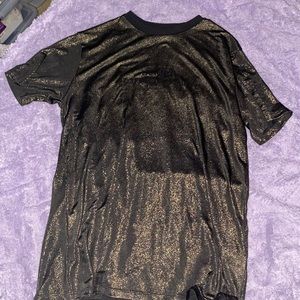 Gold shimmery oversized tee